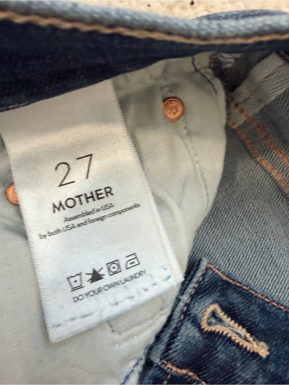 MOTHER The Insider Crop Fray Jeans in Girl Crush, 27 - Picture 3 of 9